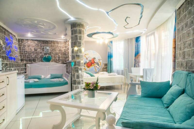 Пятиместная студия «Соляная»