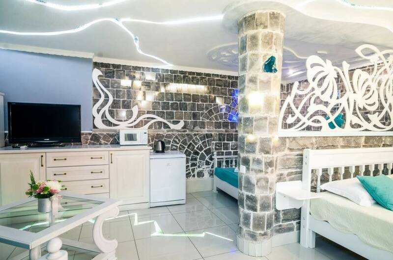 Пятиместная студия «Соляная»