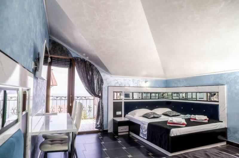 Четырехместная студия «Метелица»