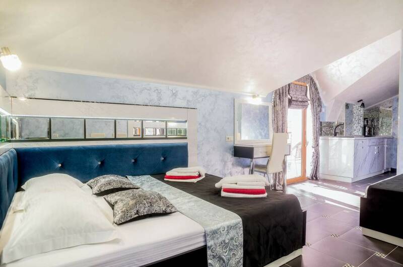 Четырехместная студия «Метелица»