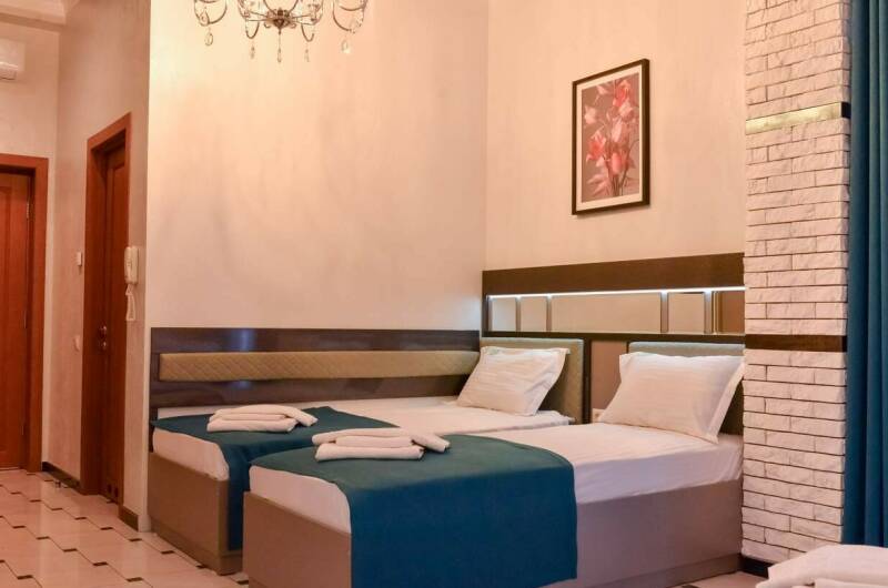 Пятиместный двухкомнатный номер «Модерн»