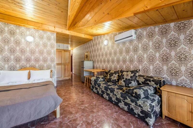 Четырехместный номер с балконом