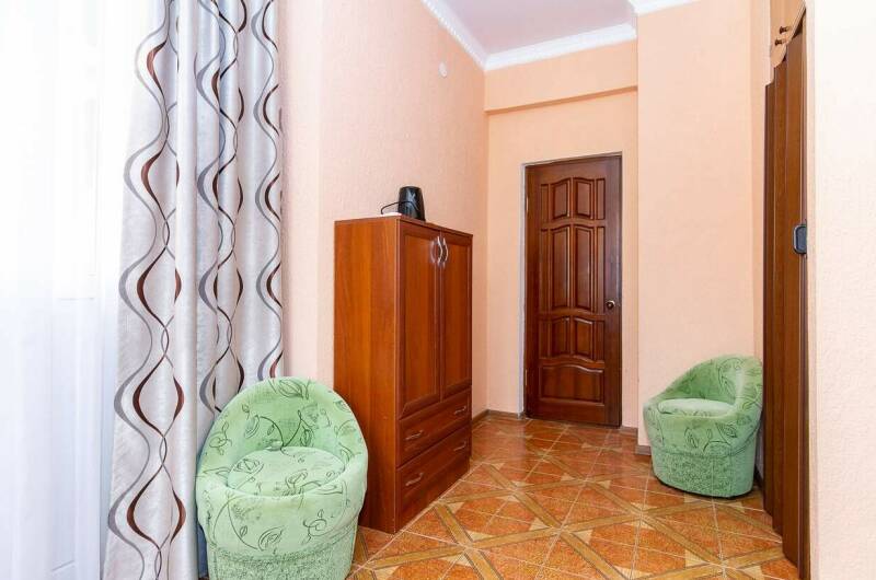 2-комнатный 4. 5-местный с балконом