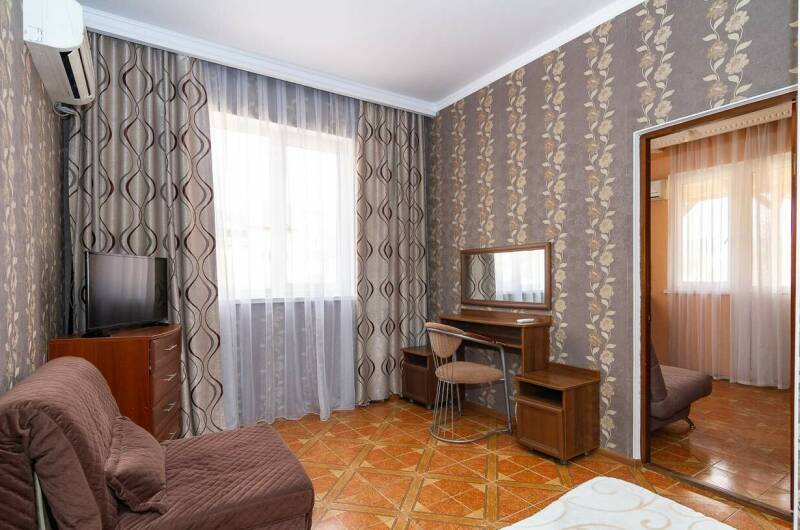 2-комнатный 4. 5-местный с балконом