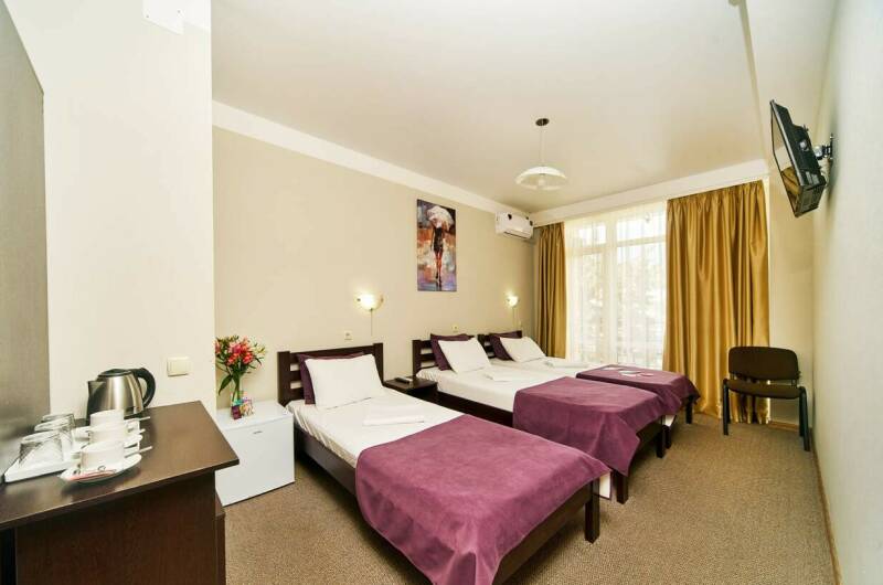 3-местный Стандарт с балконом / с террасой