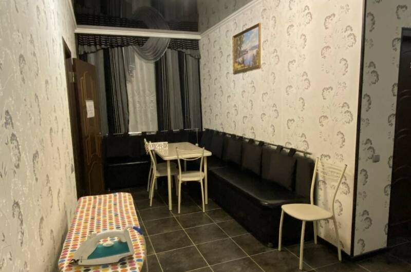 Двухместный номер-эконом (2 односпальные кровати)