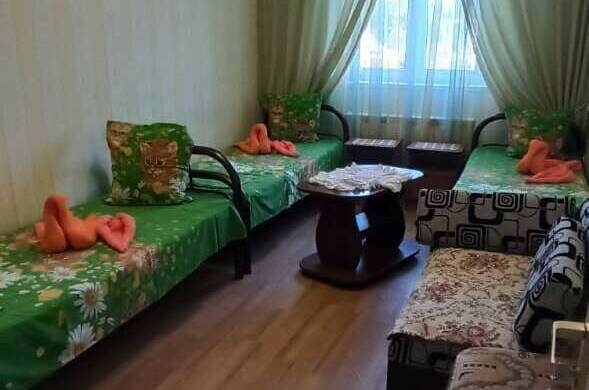 Трехместный номер-эконом (3 раздельных кровати)