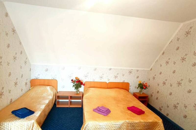 Мансарда. 3-х местный «Семейный» с балконом