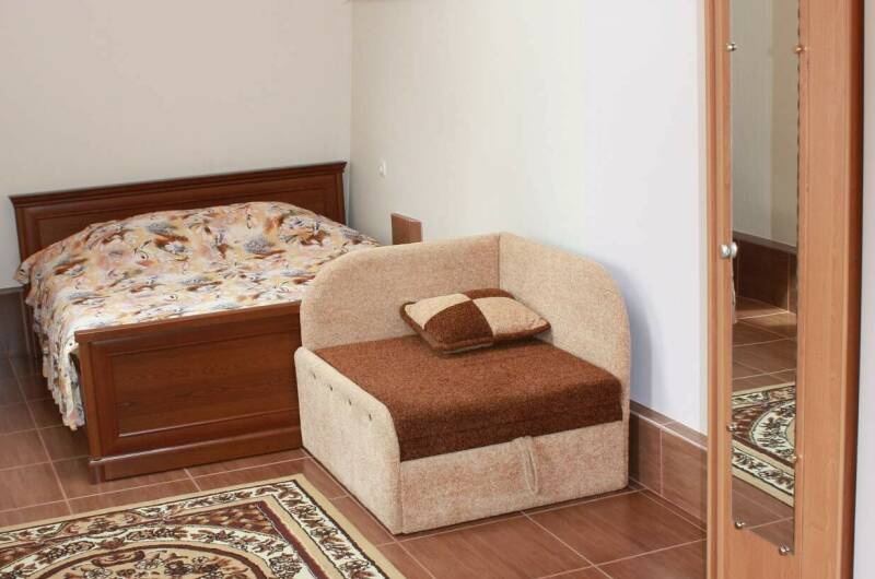 Семейный с балконом