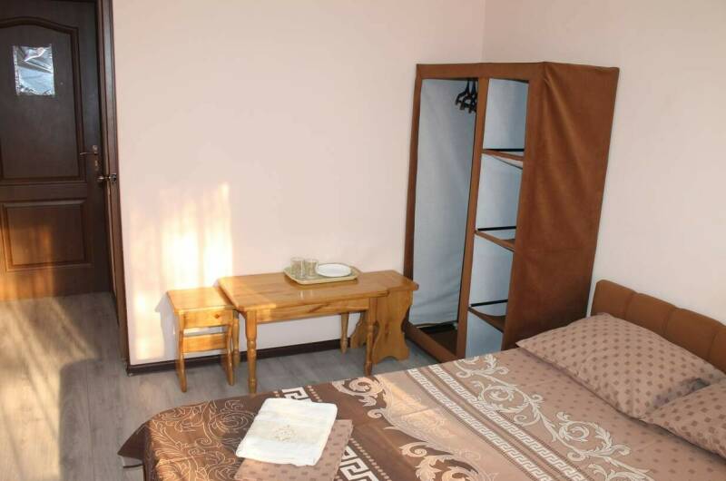 Номер на 2 человека 2 этаж