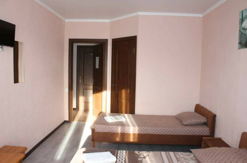 Номер на 3 человека 2,3 этаж