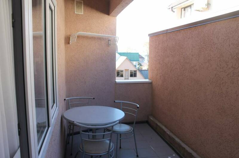 Номер на 4 человека с балконом 2,3 этаж