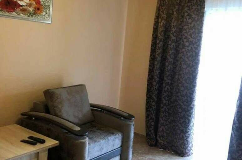 Двухкомнатный номер с кухонной зоной