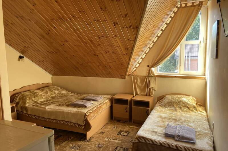 Трехместный «Мансардный»