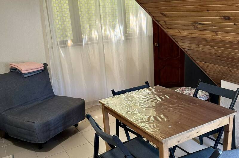 Трехкомнатный с кухней