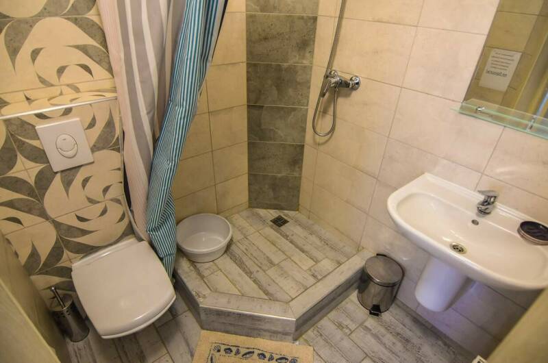 Двухместный номер с балконом на втором этаже