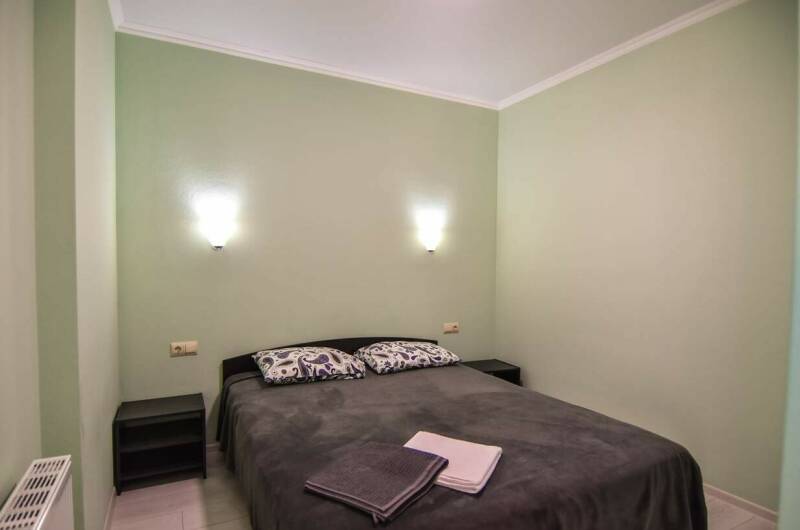 Трёхместный номер на втором этаже