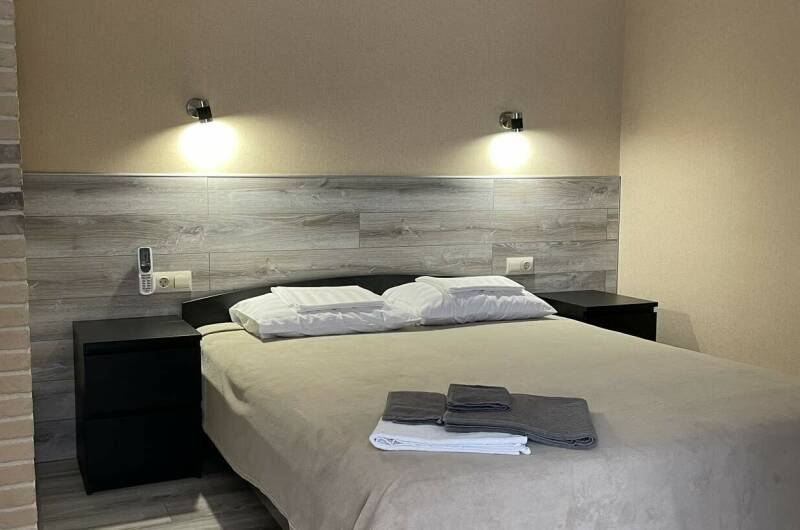 Трёхместный номер на третьем этаже