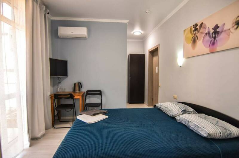 Двухкомнатный номер на втором этаже