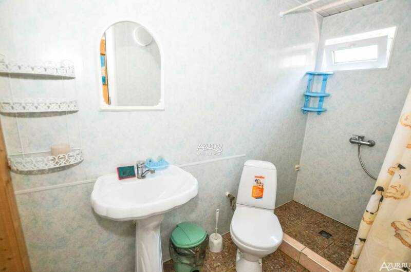 Четырехместный номер с беседкой