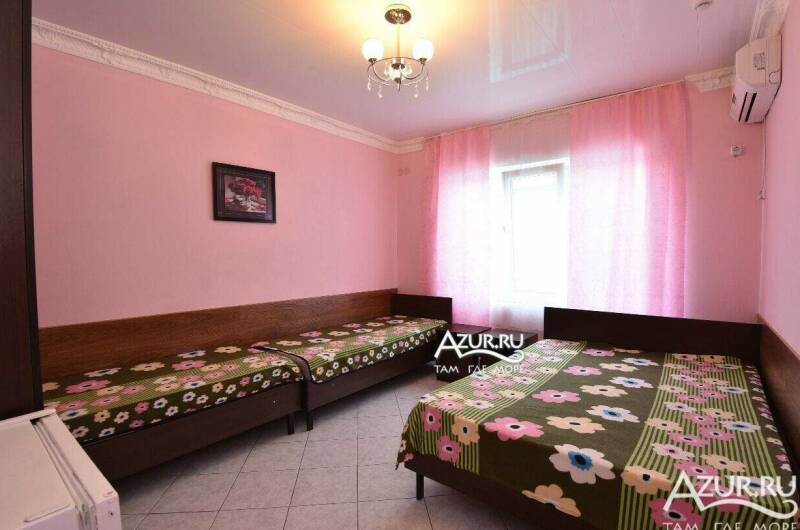 Четырехместный номер с беседкой