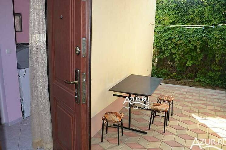 Четырехместный номер с беседкой