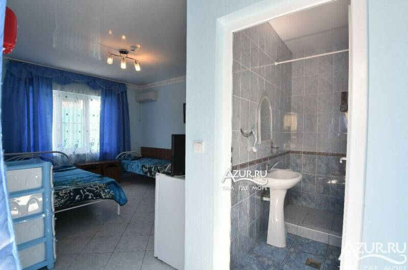 Четырехместный номер с беседкой