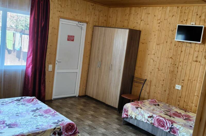Номер Люкс с террасой 4х. м