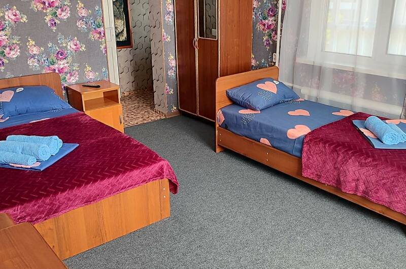 Трёхместный с удобствами