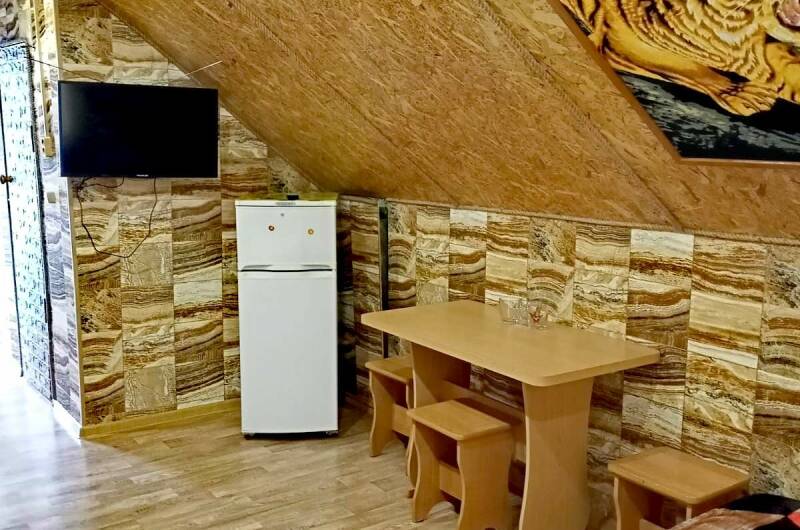 Четырёхместный с удобствами (мансарда)