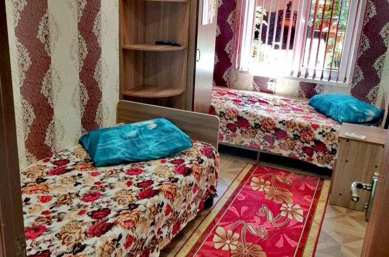Двухкомнатный на 4 человека с мини-кухней