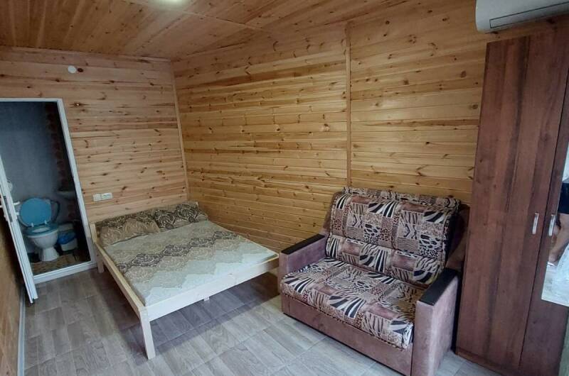 Трехместный