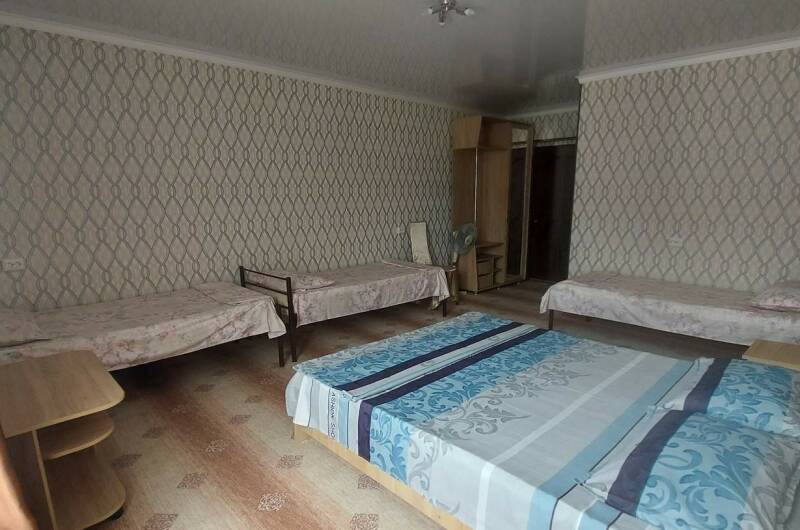 Стандартный пятиместный номер