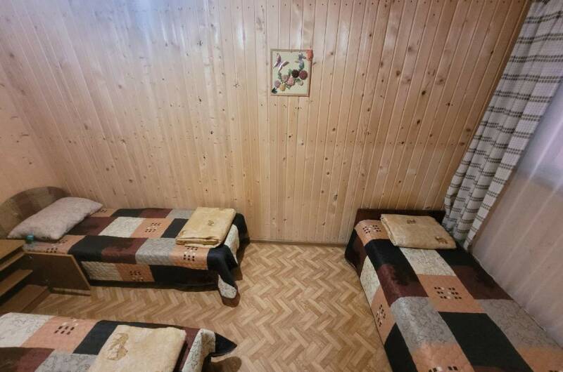Домик со всеми удобствами, шестиместный