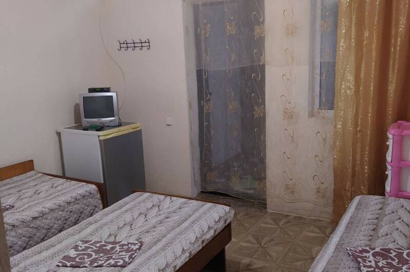 Комната на четырех человек с удобствами «Эконом»