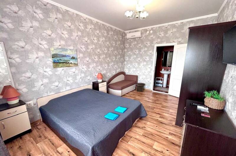 Трехместный однокомнатный номер
