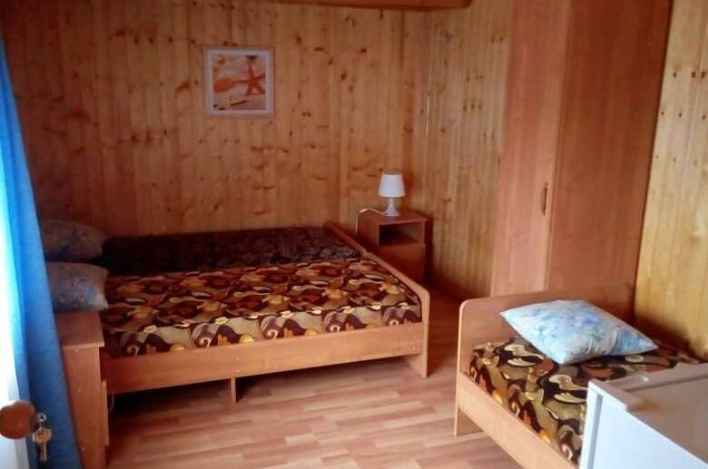 Двухкомнатный номер с удобствами и кухней