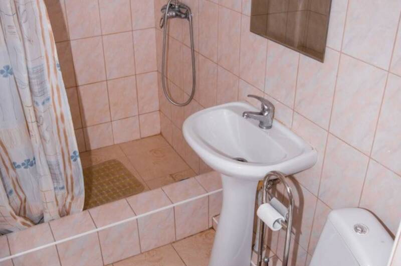 Двухкомнатный блок на пятерых с допместом