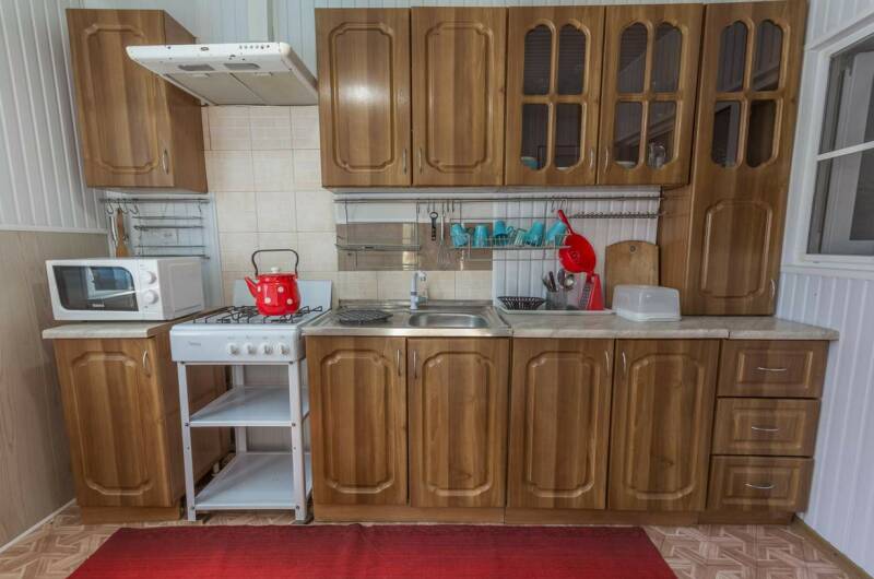 5-ти мест двухкомнатн номер с удобствами и кухней
