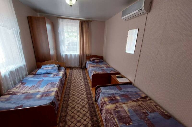 Комната"СТАНДАРТ" 3Х. МЕСТ. N6. 1 ЭТАЖ