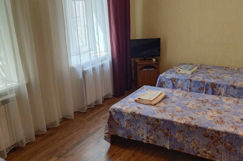 Комната"СТАНДАРТ" 3Х. МЕСТ. N8. 1 ЭТАЖ