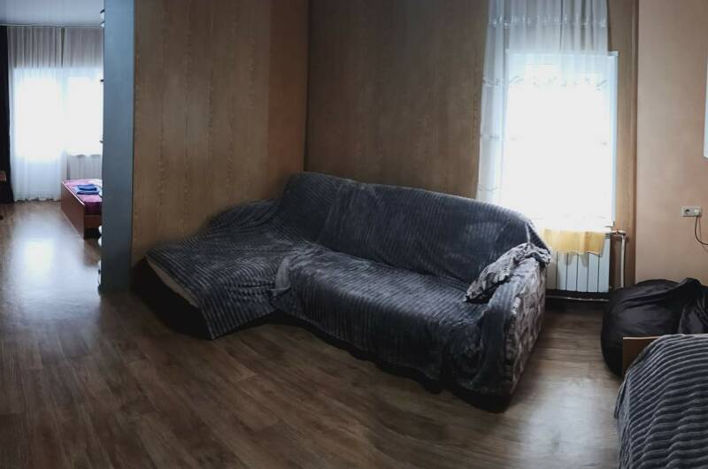 Большой четырехместный номер с кухней (2 этаж)