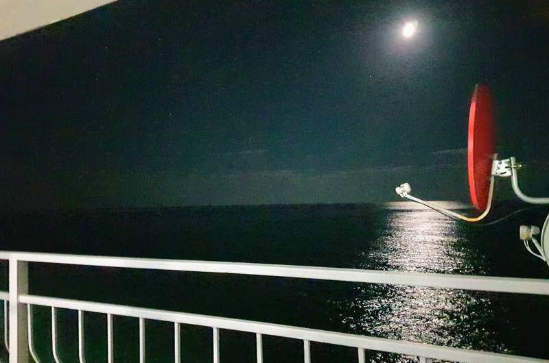 Апартаменты с видом на море (балкон)