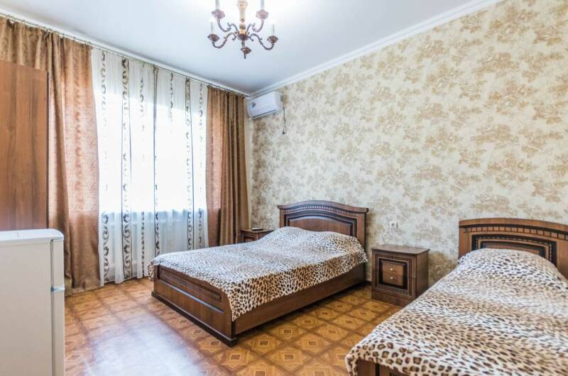 Трехместный номер с удобствами