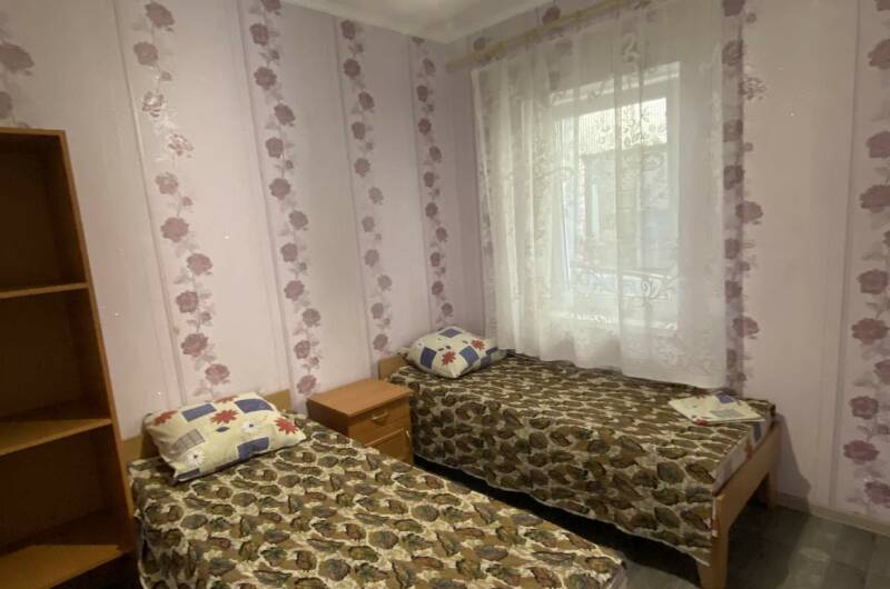 Двухкомнатный номер с собственной кухней (6)