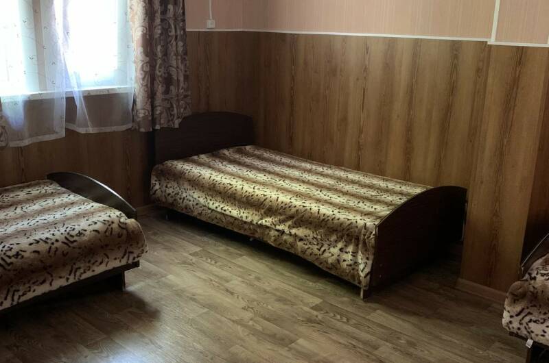 Пятиместный домик