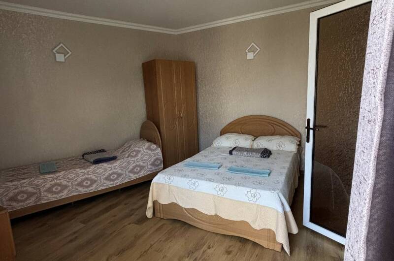 Трехместный номер с удобствами