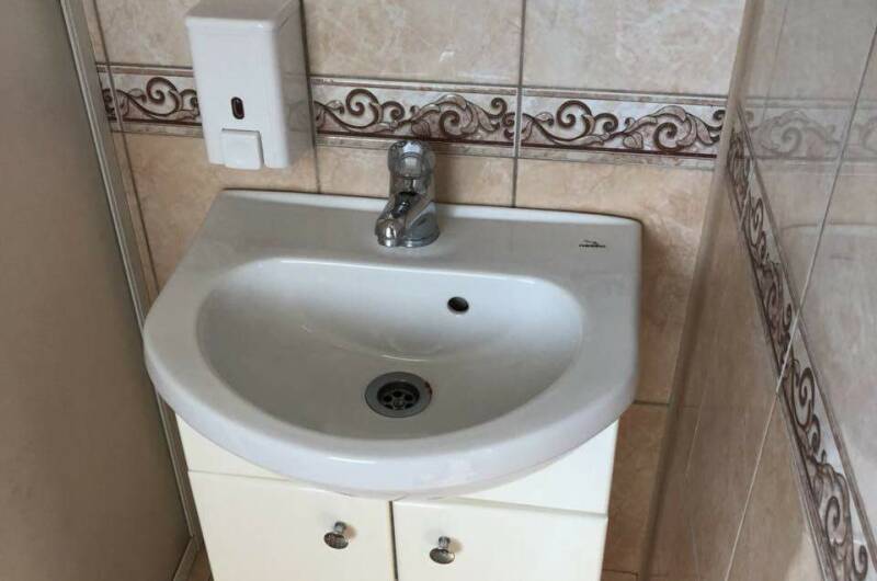 Домик с кухней и беседкой