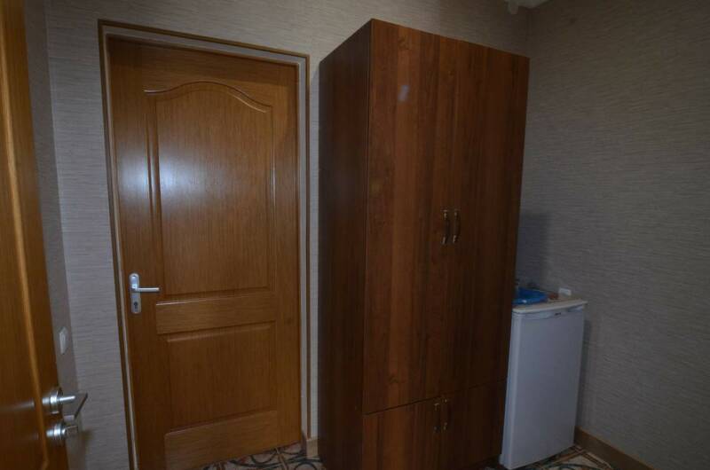 Двухкомнатный номер «Люкс"до 4х человек