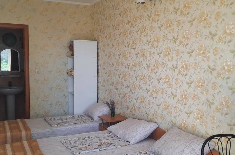 3-х мест. Комфорт с кондицион.: холод., TV, чайник
